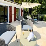 Villa Aurora *