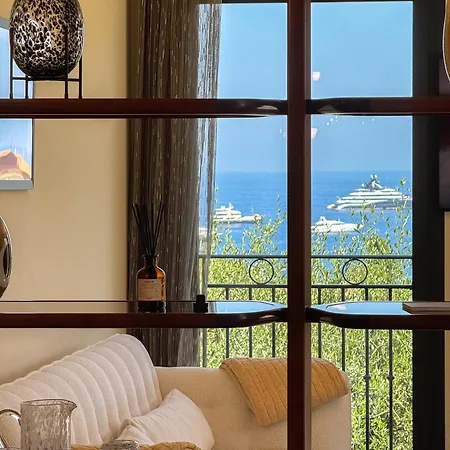 Aurora Saint-Jean-Cap-Ferrat