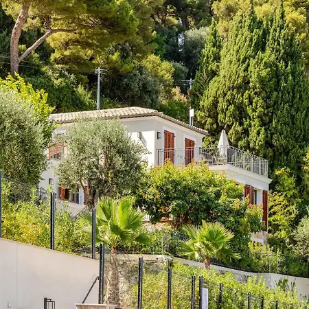 Aurora Saint-Jean-Cap-Ferrat